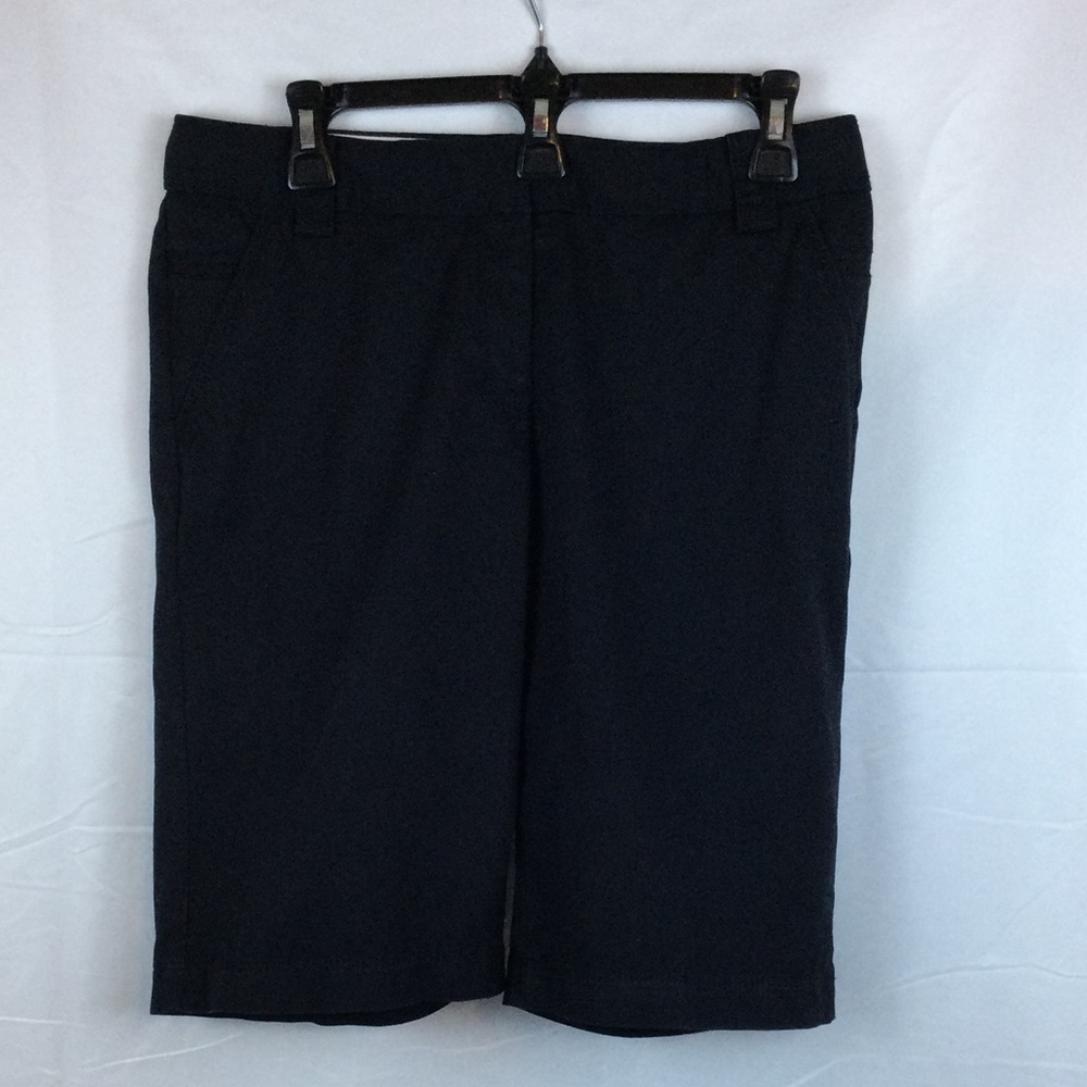 Tommy Bahama Basic Golf Shorts Size 8 Excellent Condition BLACK